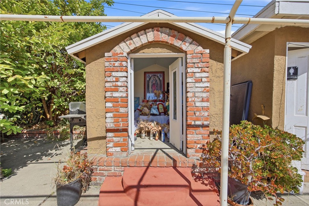 13054 Amar Road Baldwin Park, CA 91706 - Photo 35 of 52
