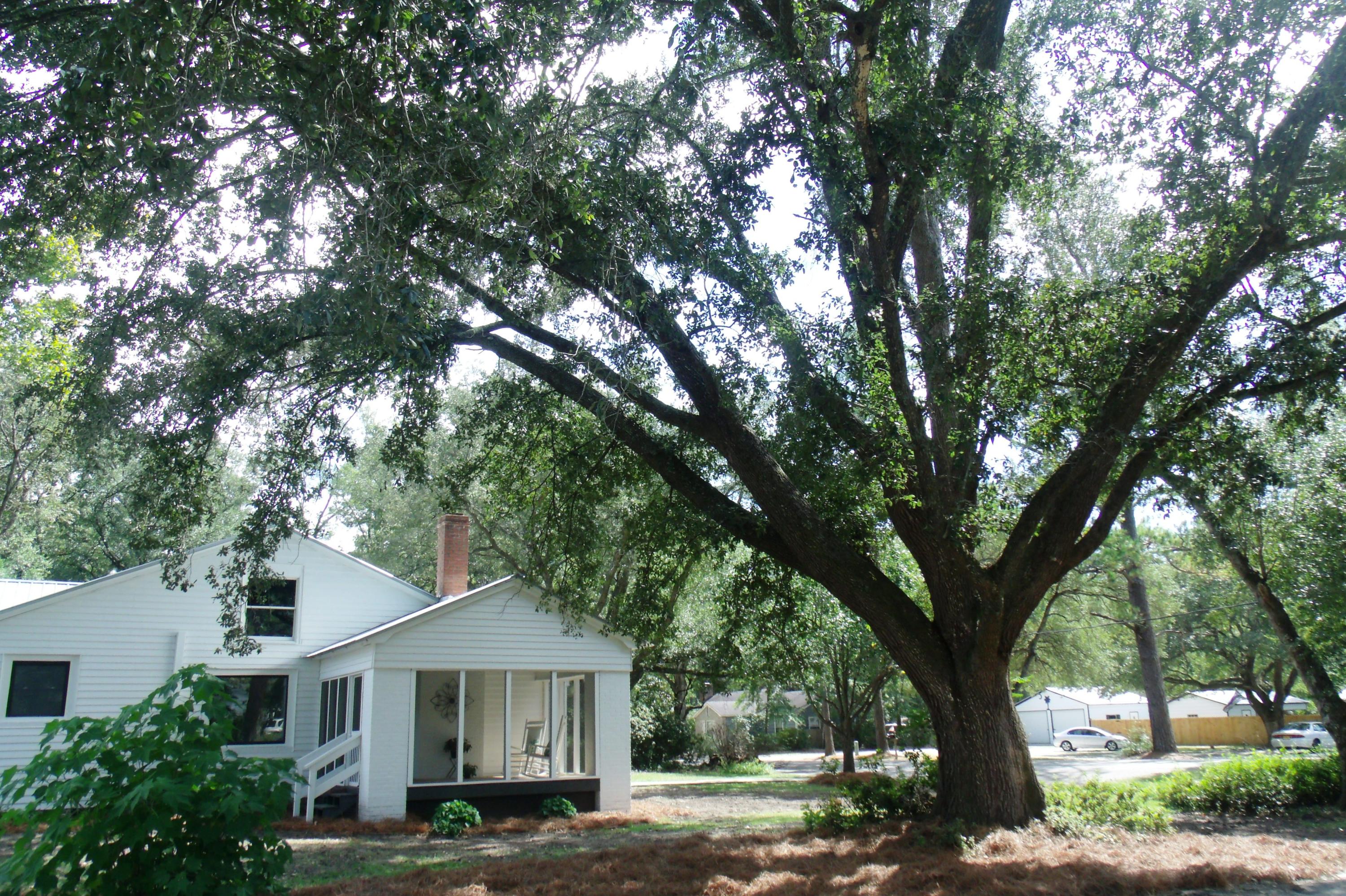 610 Forest Hills Road Walterboro, SC 29488 - Photo 5 of 42 610 Forest Hills Rd.