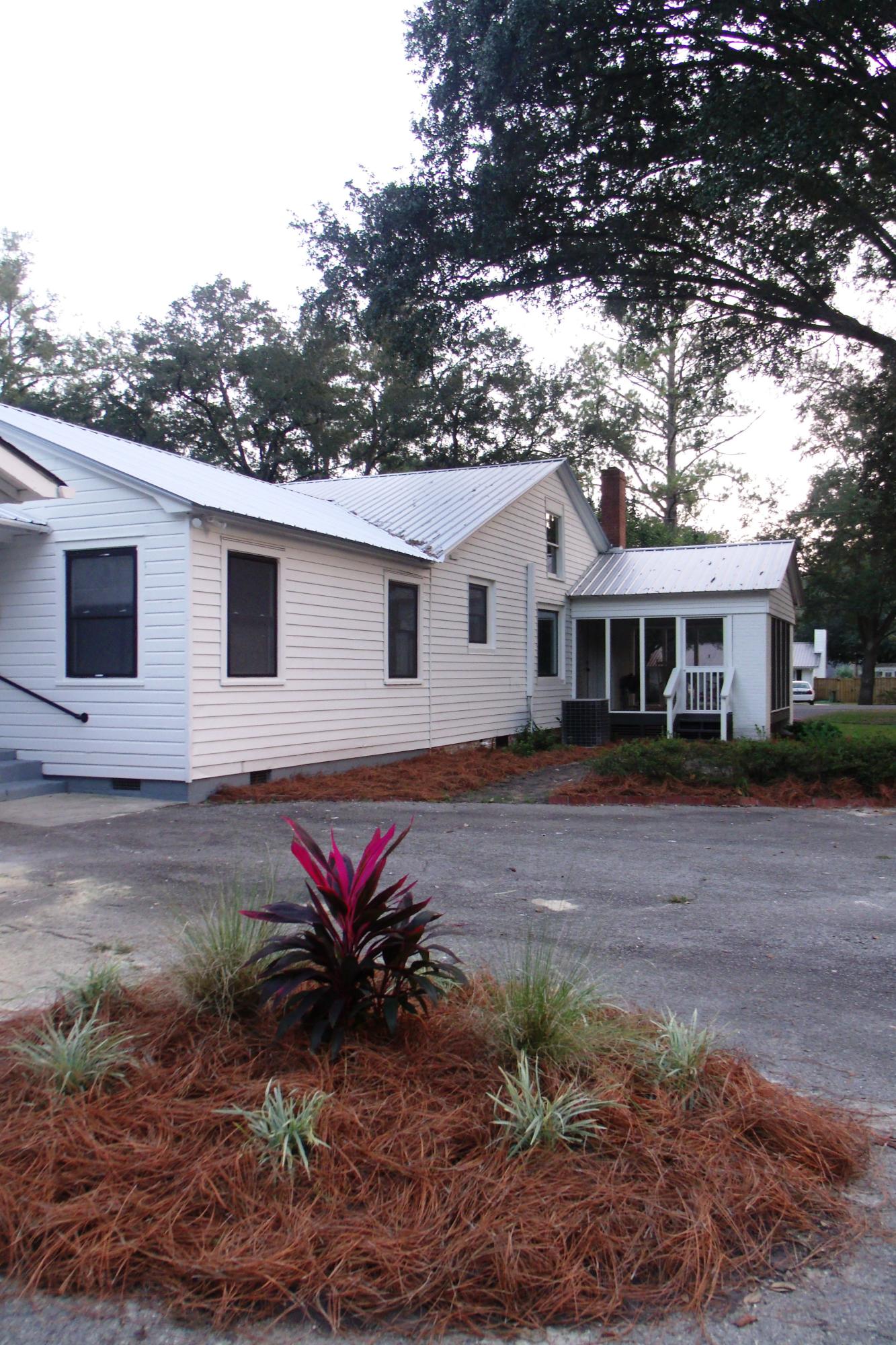 610 Forest Hills Road Walterboro, SC 29488 - Photo 8 of 42 610 Forest Hills Rd.