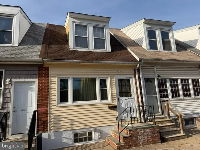 $2,724 | 1535 Willow Street, Norristown, PA 19401
