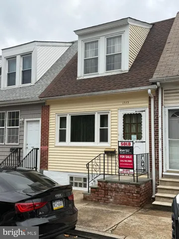 $2,724 | 1535 Willow Street, Norristown, PA 19401