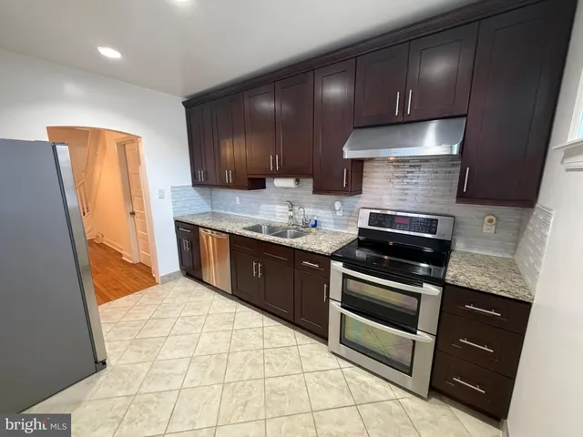 $2,724 | 1535 Willow Street, Norristown, PA 19401