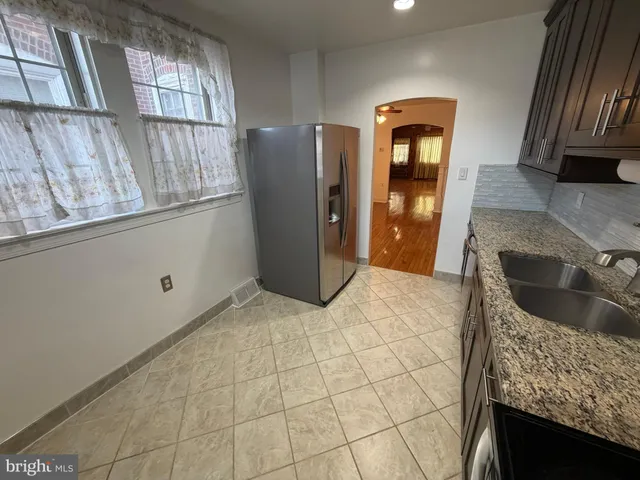 $2,724 | 1535 Willow Street, Norristown, PA 19401