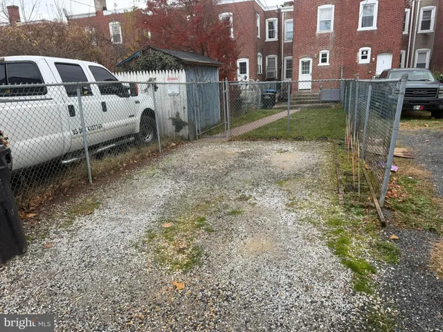 $2,724 | 1535 Willow Street, Norristown, PA 19401