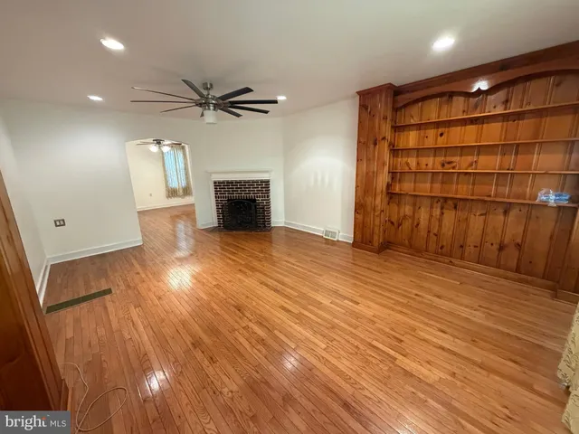 $2,724 | 1535 Willow Street, Norristown, PA 19401