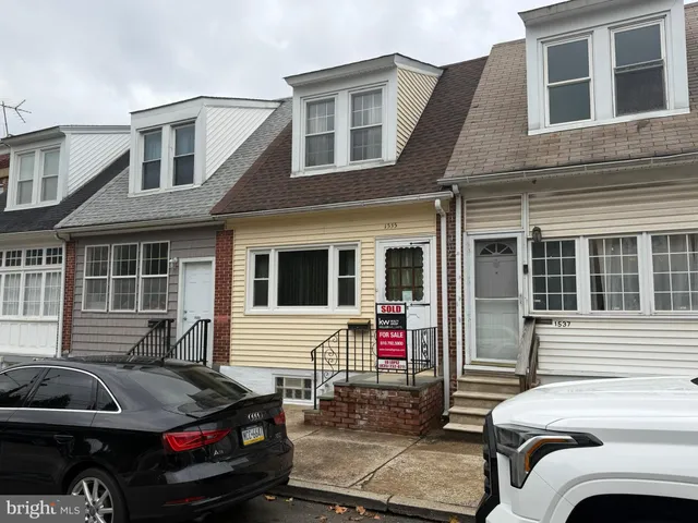 $2,724 | 1535 Willow Street, Norristown, PA 19401