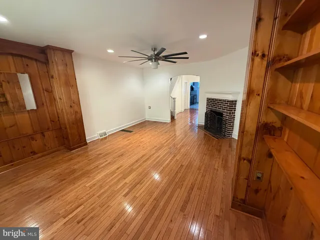 $2,724 | 1535 Willow Street, Norristown, PA 19401