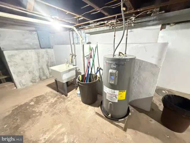 $2,724 | 1535 Willow Street, Norristown, PA 19401