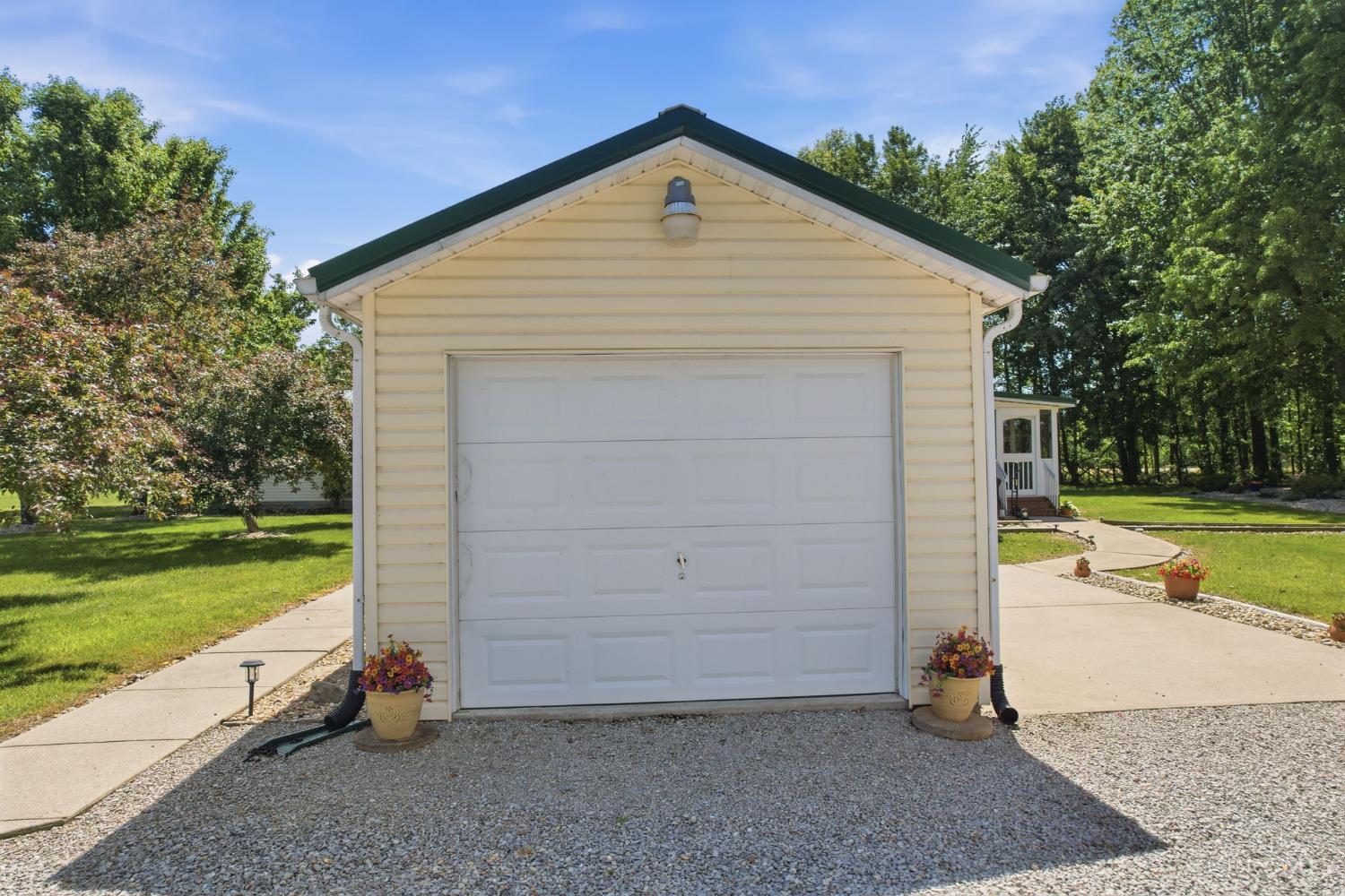 9617 West Fork Road Georgetown, OH 45121 - Photo 12 of 42