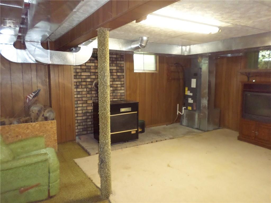 120 Apple Hill Road Waynesburg, PA 15370 - Photo 18 of 20