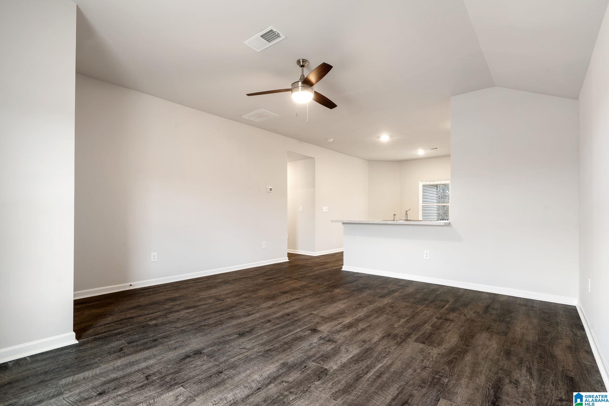 54 Trophy Loop Lincoln, AL 35096 - Photo 4 of 25