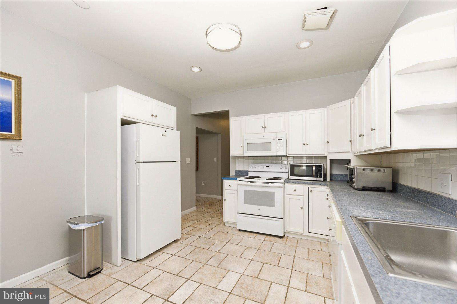 13329 Nantucket Road Ocean City, MD 21842 - Photo 10 of 41