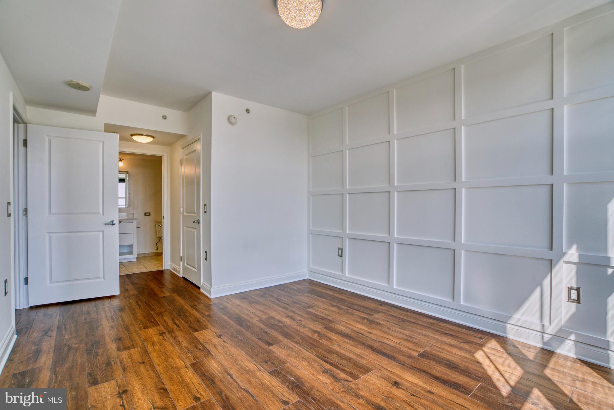 11760 Sunrise Valley Drive, Unit 809 Reston, VA 20191 - Photo 16 of 58 Primary Bedroom