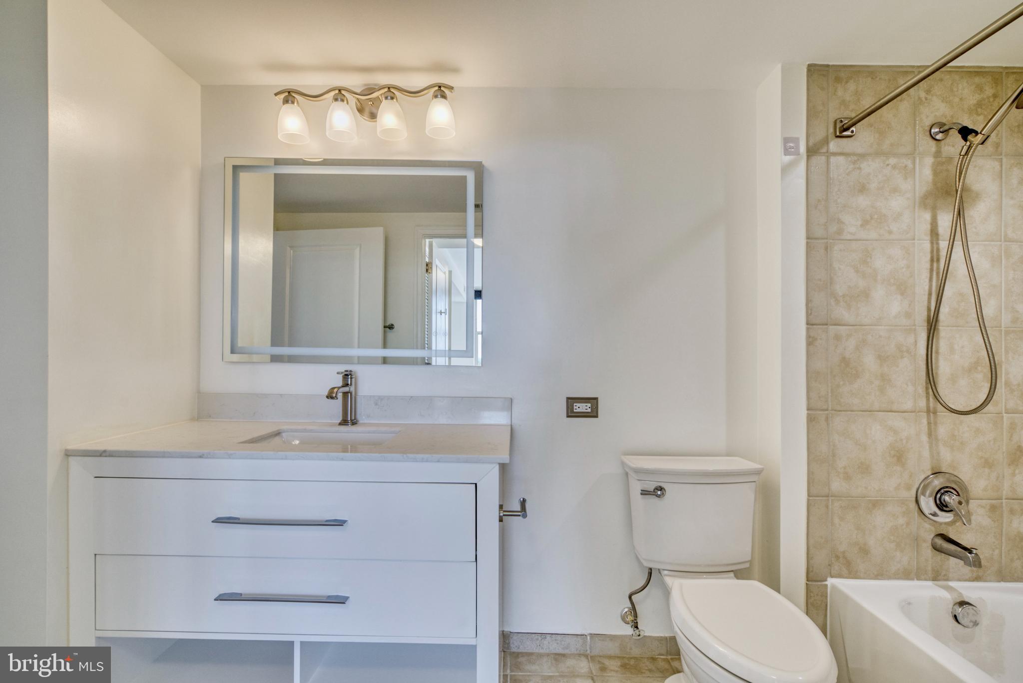 11760 Sunrise Valley Drive, Unit 809 Reston, VA 20191 - Photo 18 of 58 Updated Bathroom