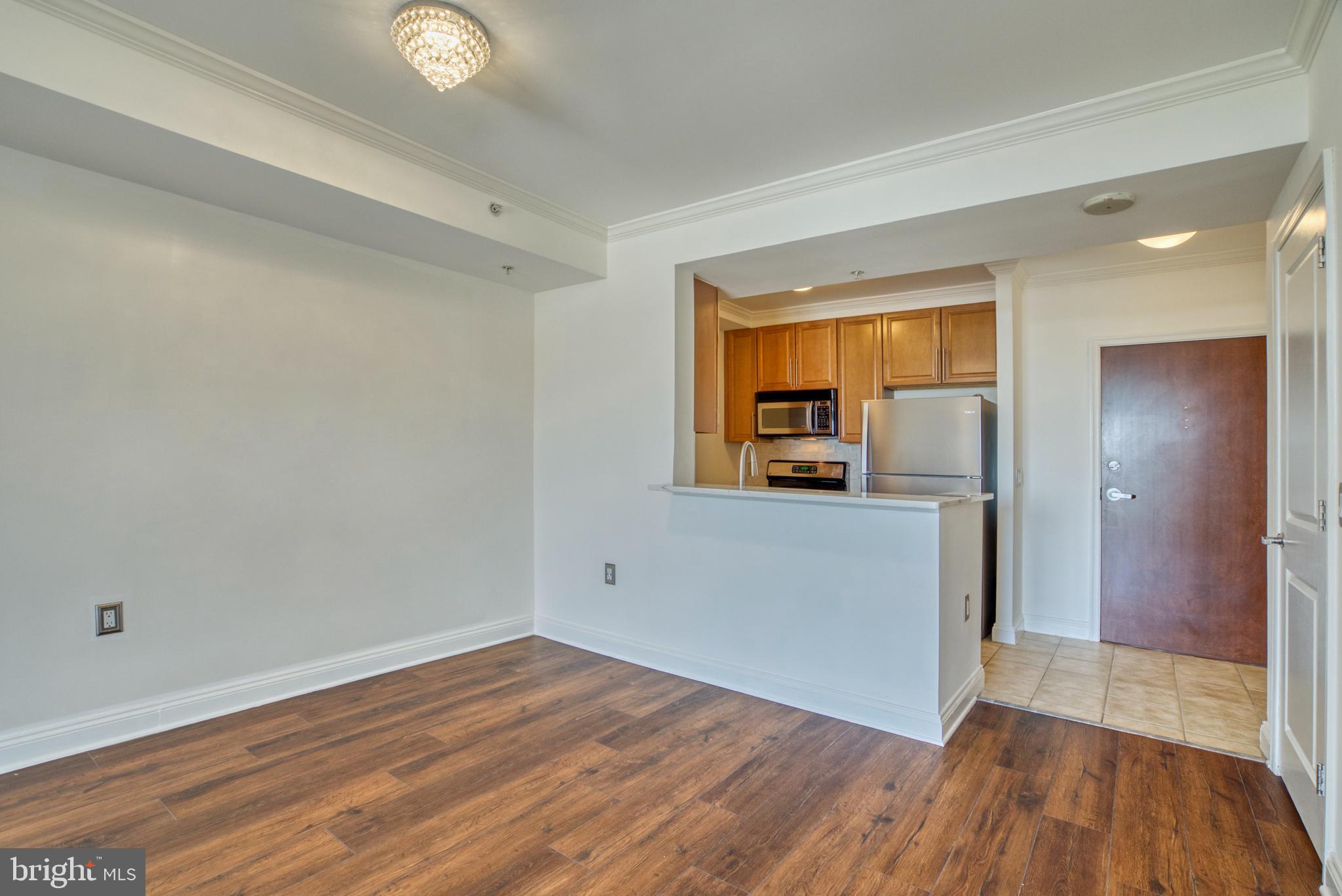 11760 Sunrise Valley Drive, Unit 809 Reston, VA 20191 - Photo 25 of 58 Dining Area