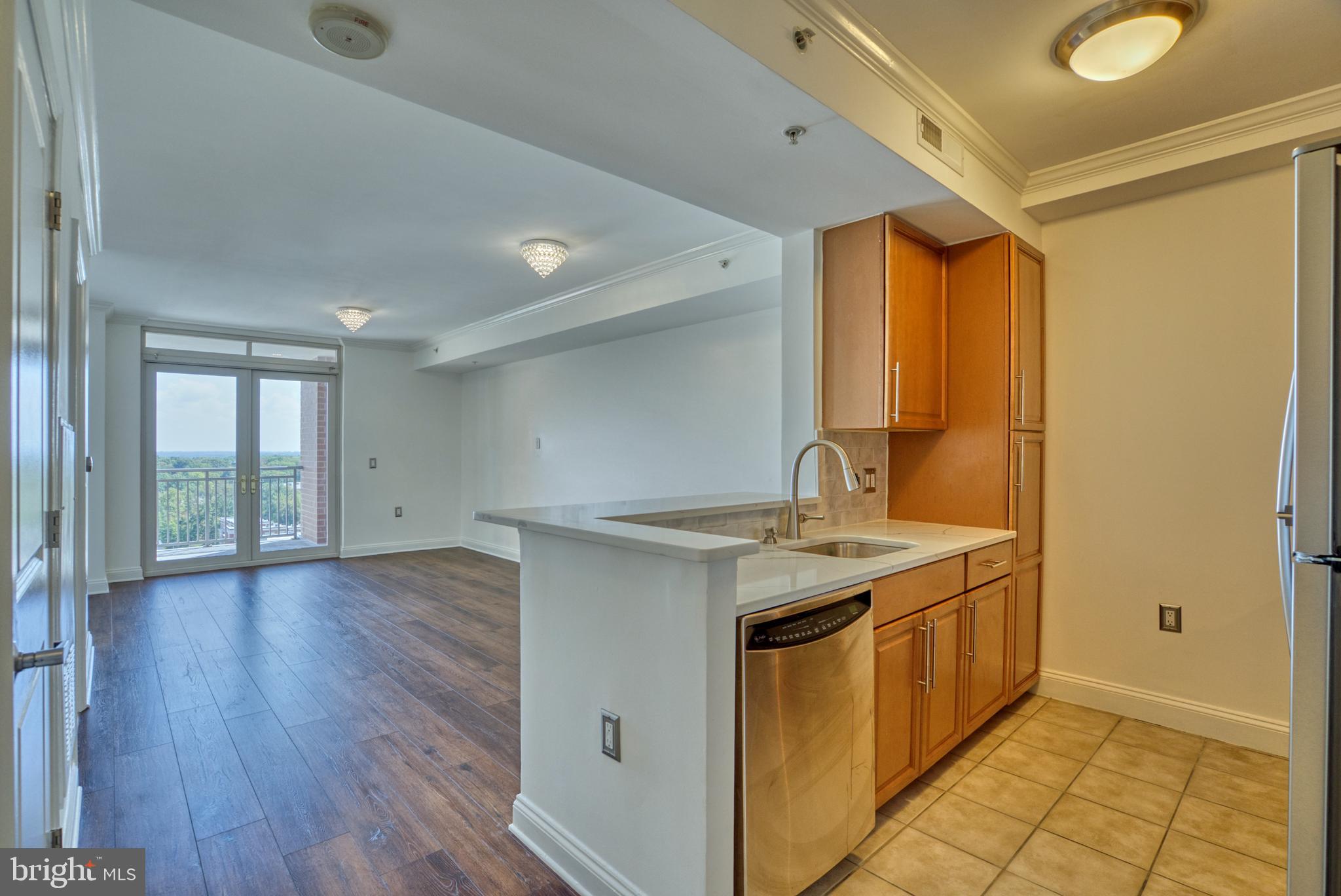 11760 Sunrise Valley Drive, Unit 809 Reston, VA 20191 - Photo 5 of 58