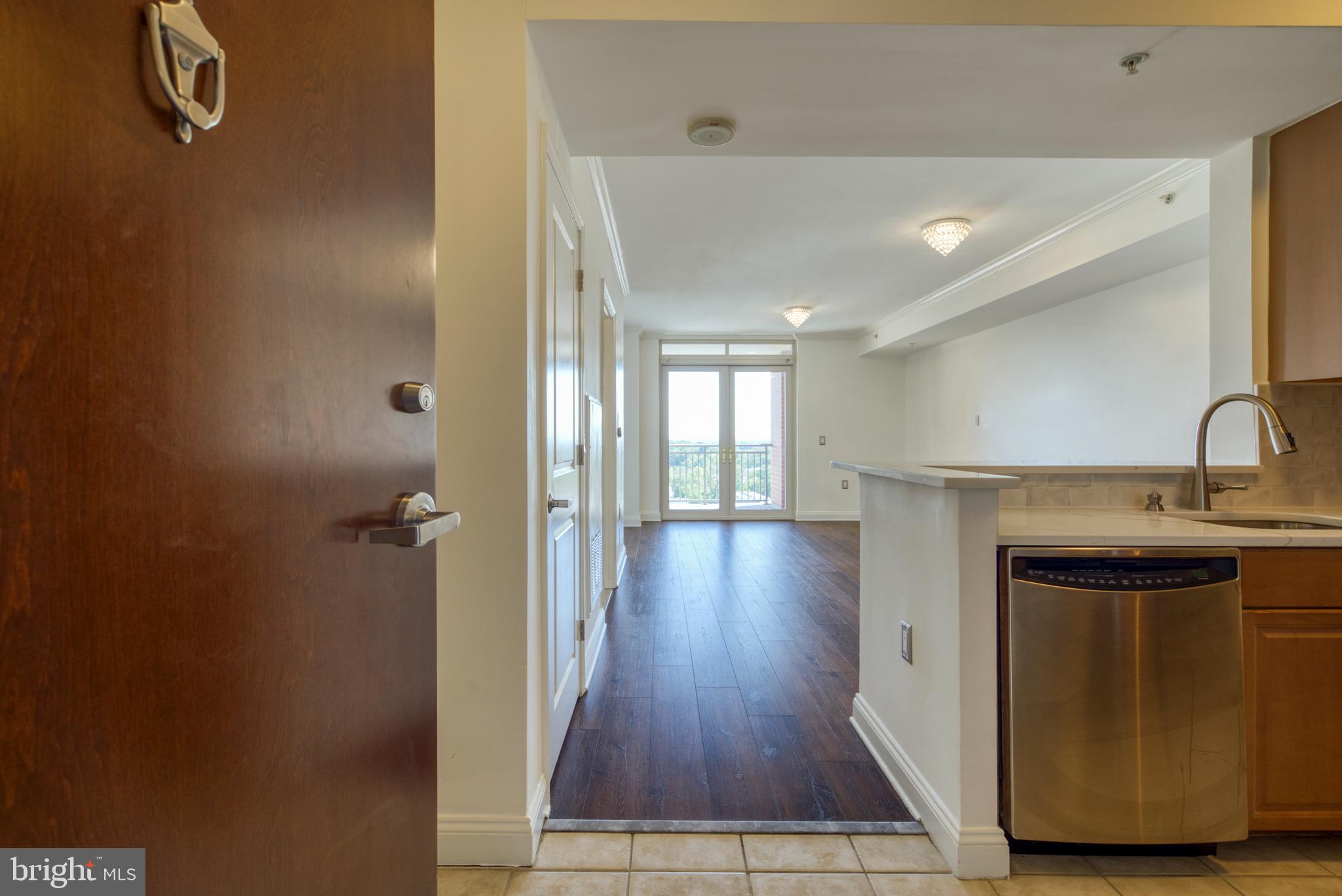 11760 Sunrise Valley Drive, Unit 809 Reston, VA 20191 - Photo 6 of 58 Front Entry