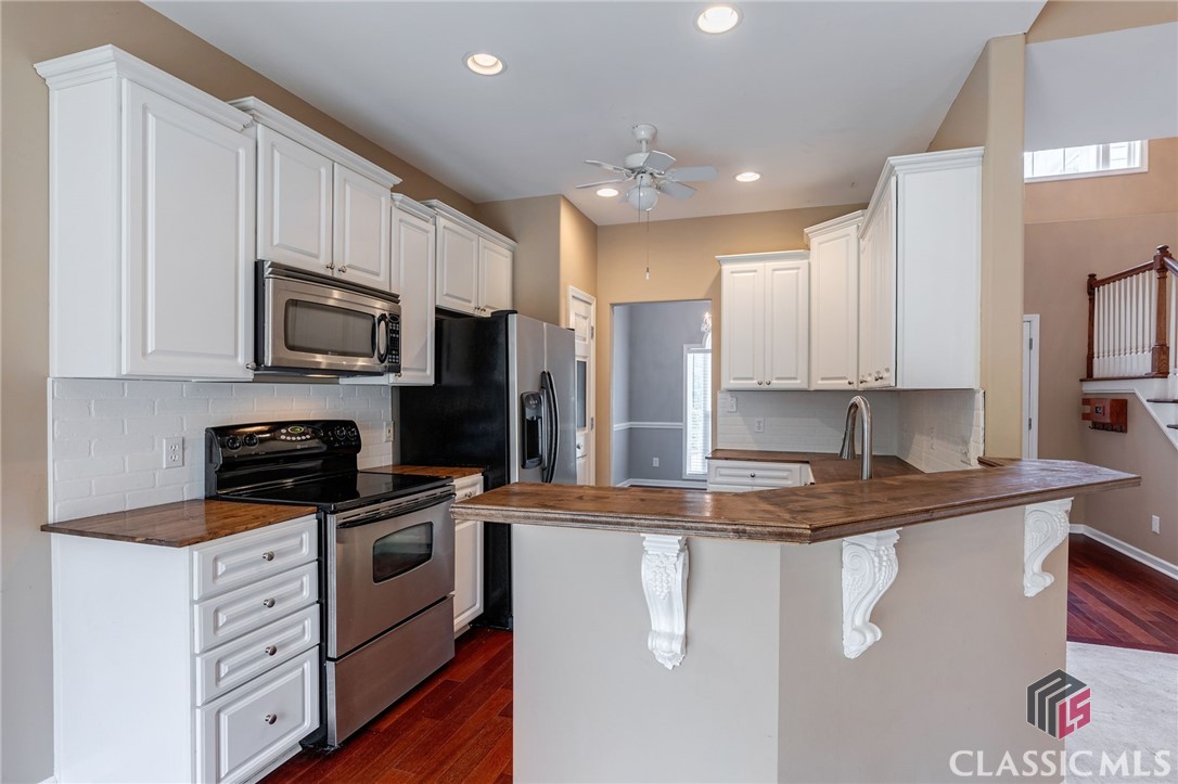 206 Lakeover Place Athens, GA 30607 - Photo 3 of 54 Gallery Image 3