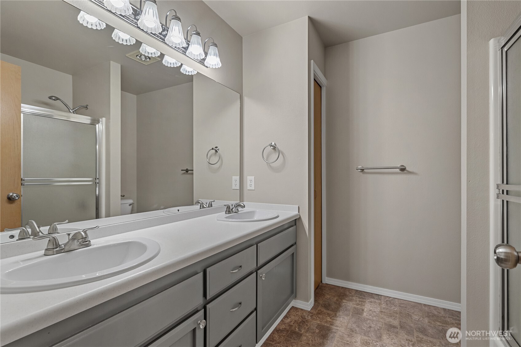 2210 Grade Road, Unit 2 Lake Stevens, WA 98258 - Photo 14 of 29 Gallery Image 14