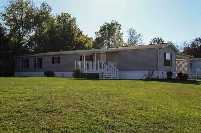 $104,000 | 14 Indian Hills Drive, Fayette, NY 13165