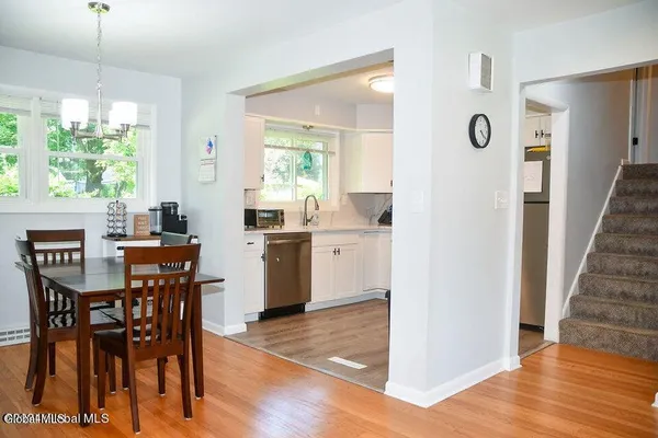 $2,700 | 20 Marie Parkway, Colonie, NY 12211