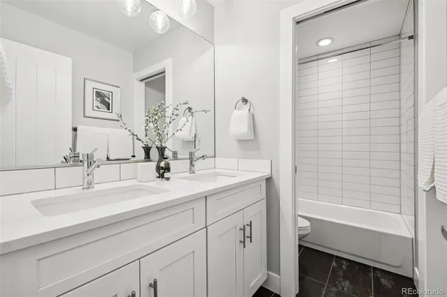 $1,000,000 | 2825 Stout Street, Denver, CO 80205