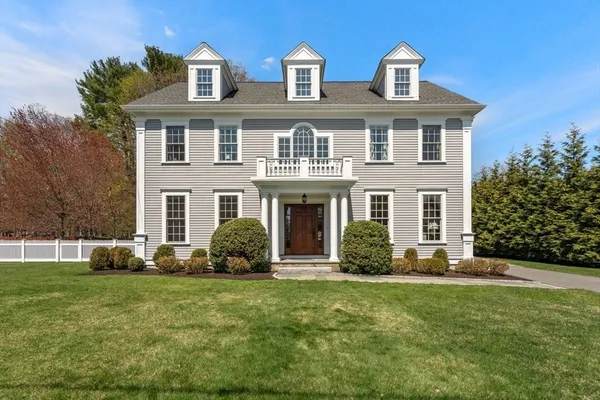 $3,095,000 | 15 Parker Road, Wellesley, MA 02482