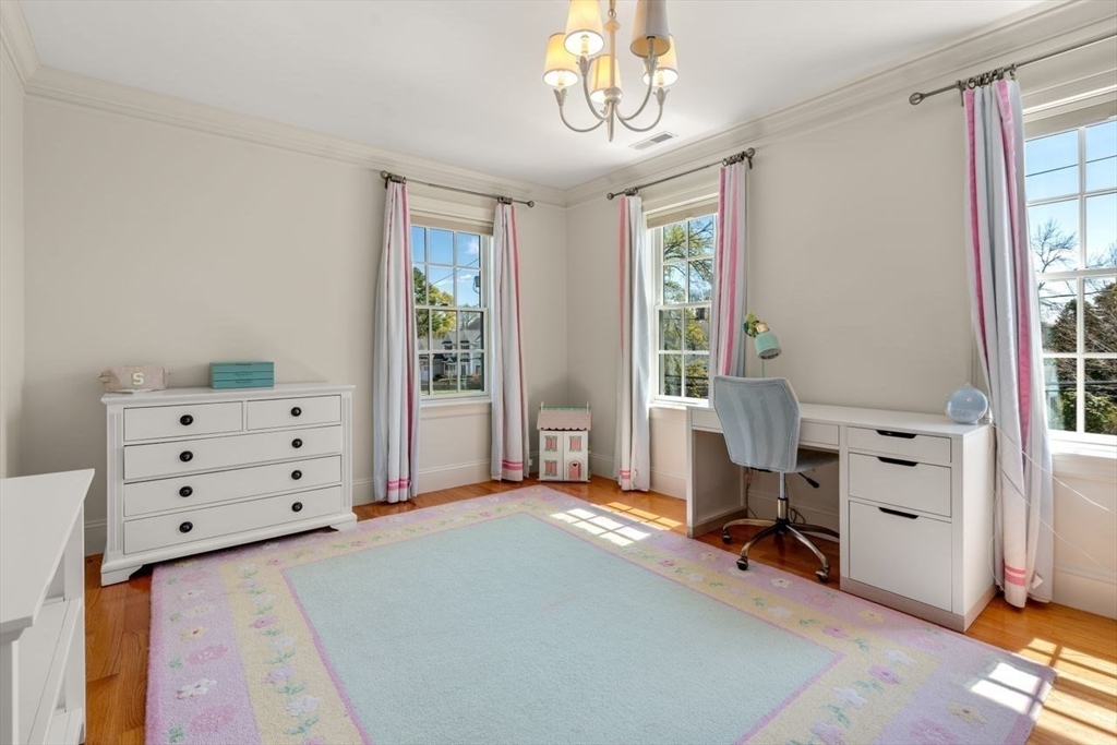 15 Parker Road Wellesley, MA 02482 - Photo 24 of 38