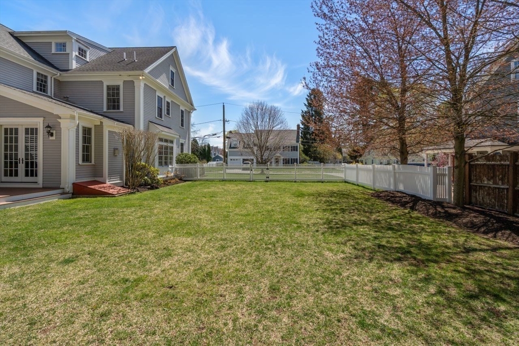 15 Parker Road Wellesley, MA 02482 - Photo 34 of 38