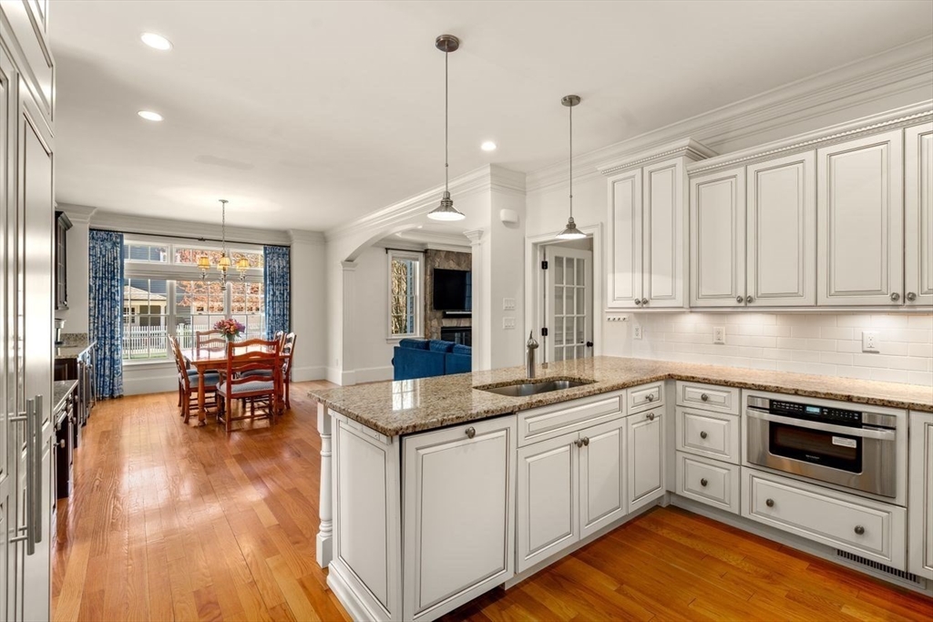 15 Parker Road Wellesley, MA 02482 - Photo 9 of 38