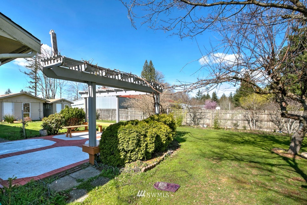 5002 Northeast 12th Street Renton, WA 98059 - Photo 15 of 19 Gallery Image 15