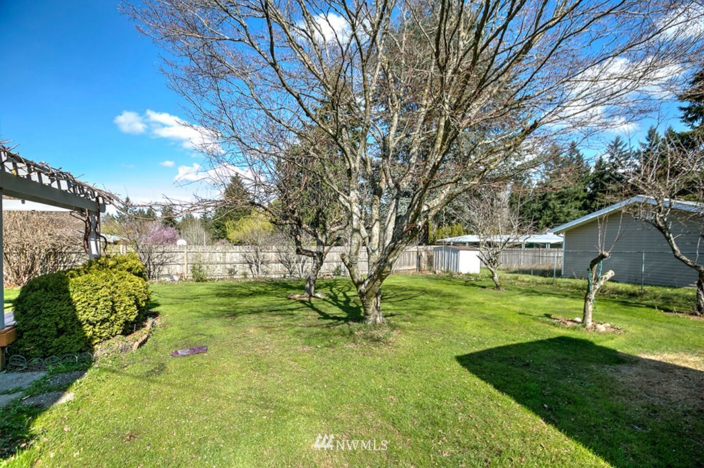 5002 Northeast 12th Street Renton, WA 98059 - Photo 17 of 19 Gallery Image 17
