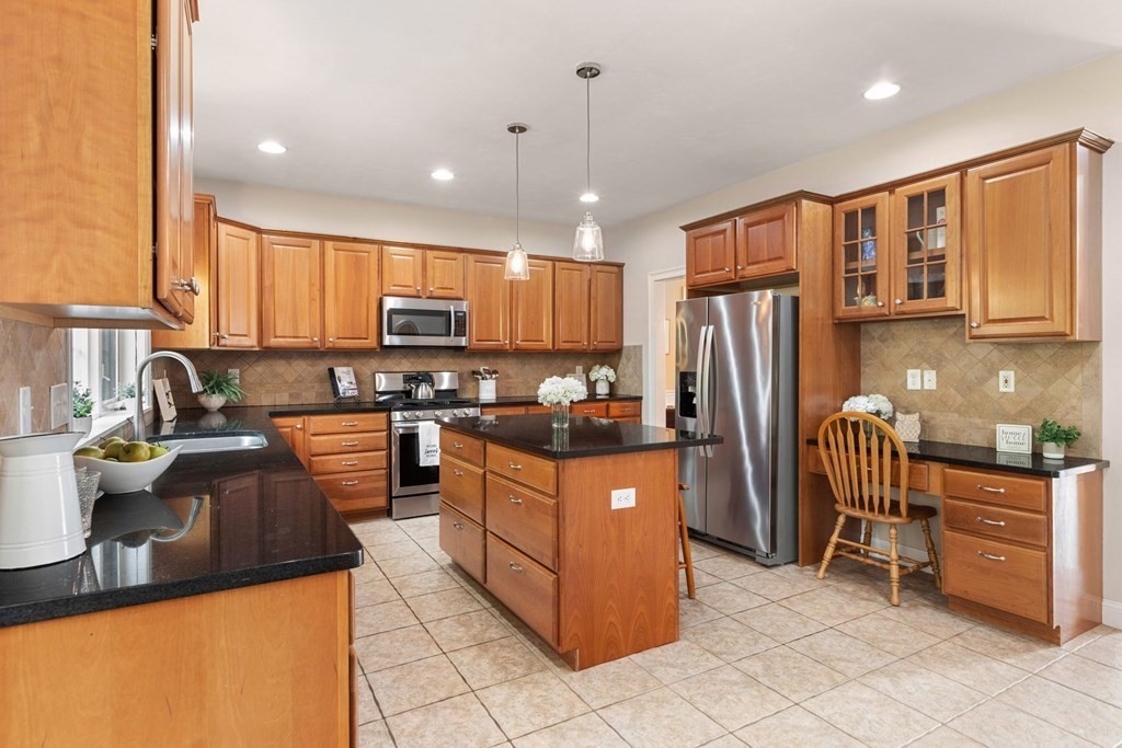 9 Apple Rock Road Millis, MA 02054 - Photo 12 of 42 Gallery Image 12