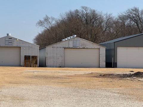 904 Walton Road Dixon, IL 61021 - Photo 4 of 7