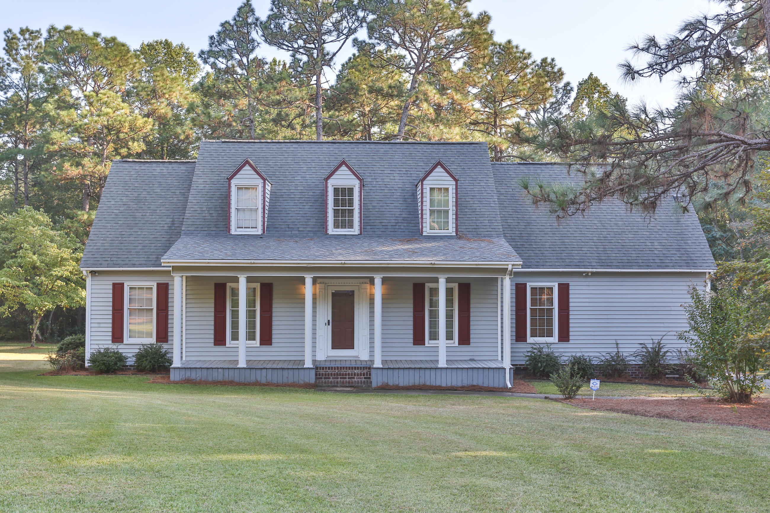 140 Fairway Drive Rockingham, NC 28379 - Photo 2 of 60 2Z1A6641