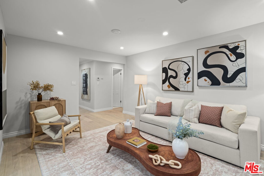 9325 Oakmore Road Los Angeles, CA 90035 - Photo 16 of 46 a living room with furniture
