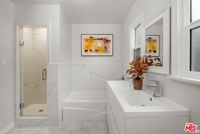 $2,995,000 | 9325 Oakmore Road, Los Angeles, CA 90035