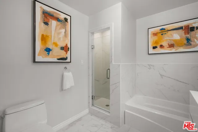 $2,995,000 | 9325 Oakmore Road, Los Angeles, CA 90035