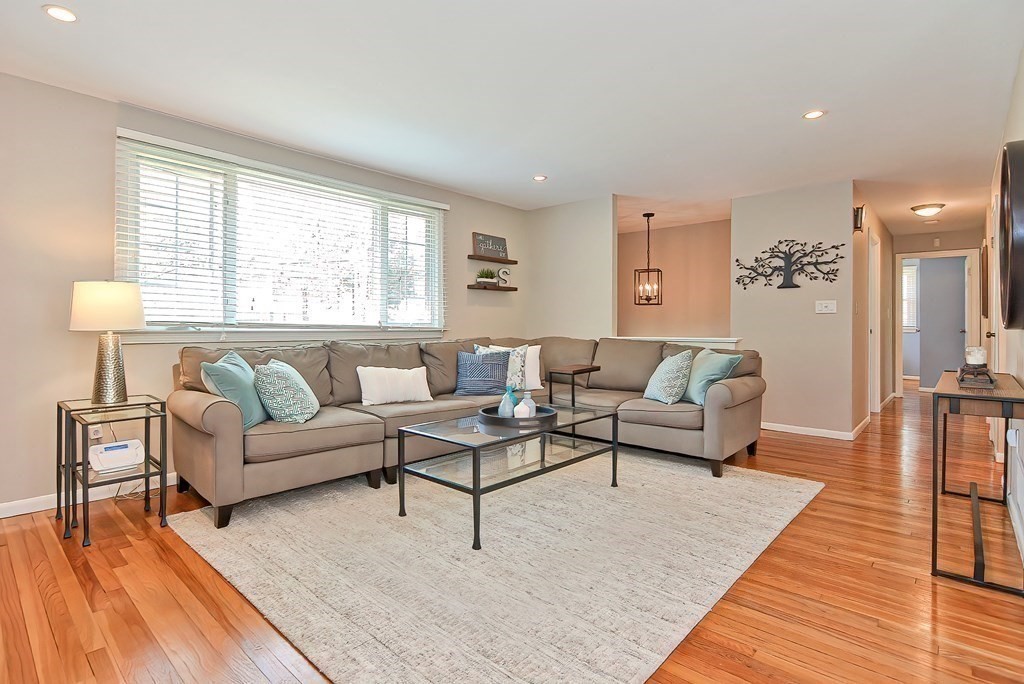 4 Woodmere Road Framingham, MA 01701 - Photo 3 of 32 Gallery Image 3