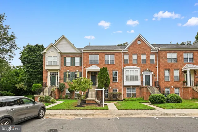 $799,900 | 13725 Lambertina Place, Rockville, MD 20850