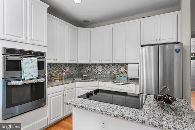 $799,900 | 13725 Lambertina Place, Rockville, MD 20850