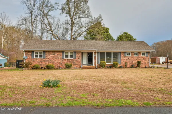$279,900 | 648 Edgewood Circle, Dresden, TN 38225