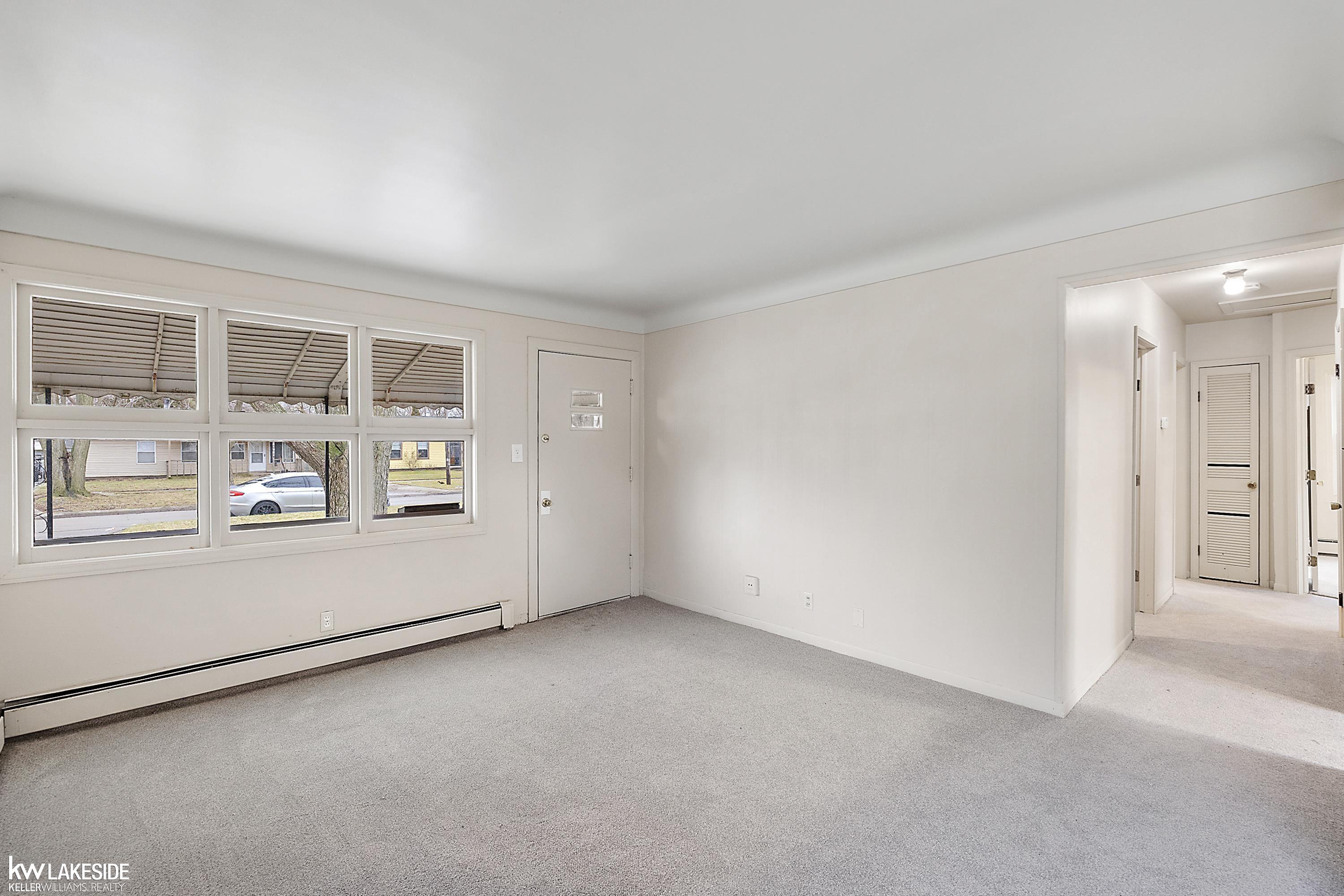 25816 Rosenbusch Boulevard Warren, MI 48089 - Photo 12 of 31