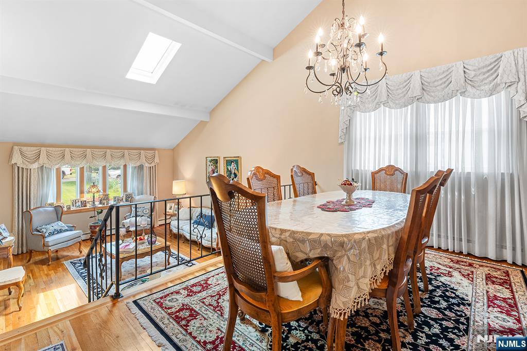 2 Violet Court Bergenfield, NJ 07621 - Photo 10 of 31