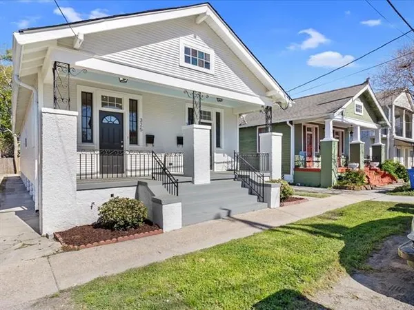 $1,700 | 325 North Bernadotte Street, New Orleans, LA 70119
