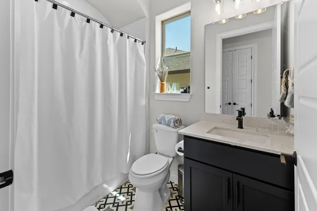 $564,999 | 127 Loysoya Street, Bastrop, TX 78602