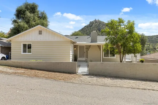 $675,000 | 619 Snowden Place, El Cajon, CA 92019