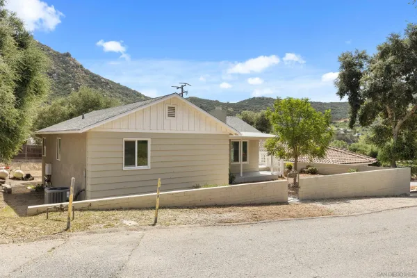 $675,000 | 619 Snowden Place, El Cajon, CA 92019