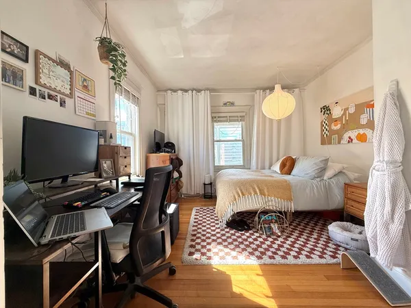 $3,850 | 263 Powder House Boulevard, Unit 2, Somerville, MA 02144