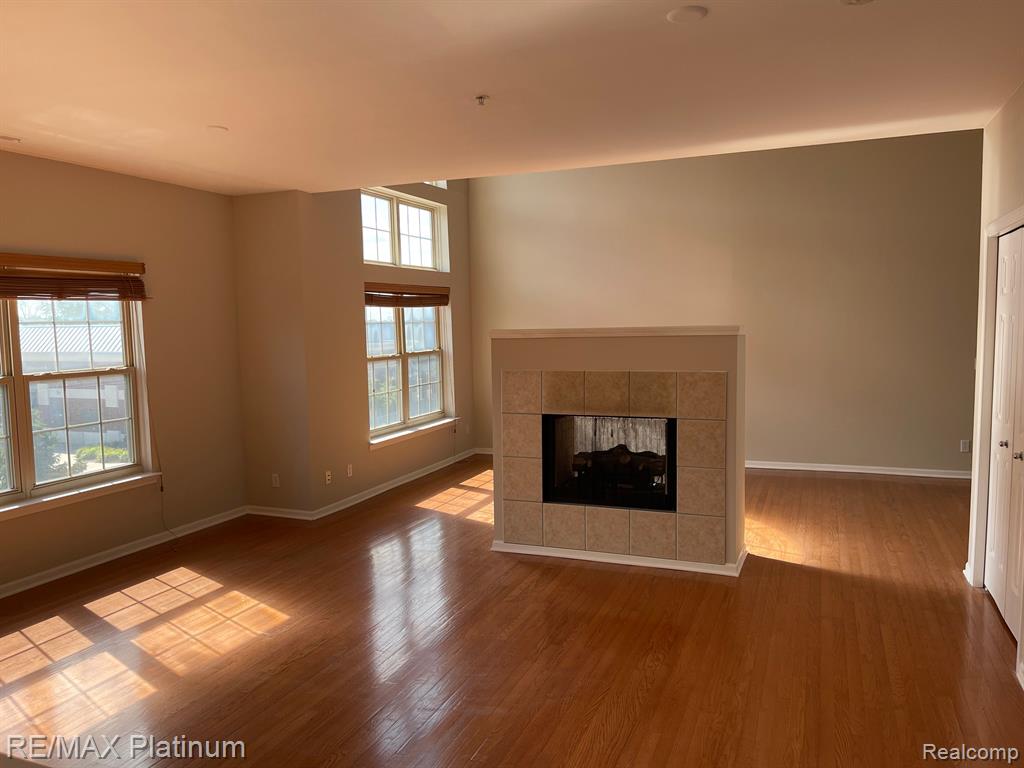 1375 Raliegh Place Troy, MI 48084 - Photo 5 of 18